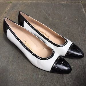 Salvatore Ferragamo Saks fifth avenue pumps sz10AA